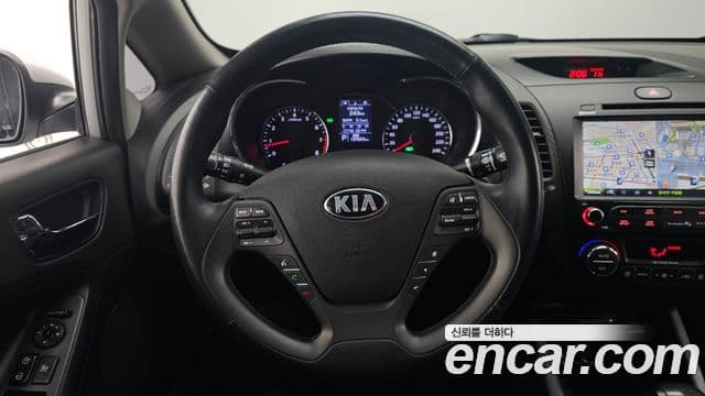 Kia K3 Prestige, 2013 13
