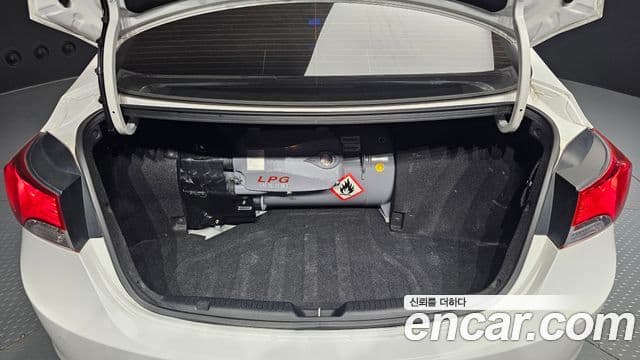 Hyundai Avante MD LPI M16 Smart, 2013 20