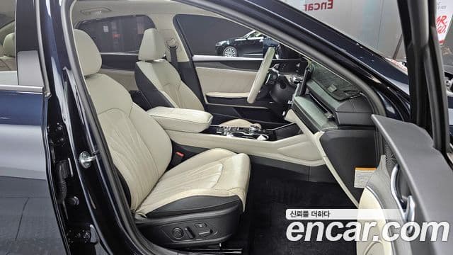 Kia The / новый New K5 гибрид 3세대 Signature, 2024 10