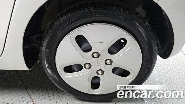 Kia The / новый New Ray Prestige, 2022 все фото