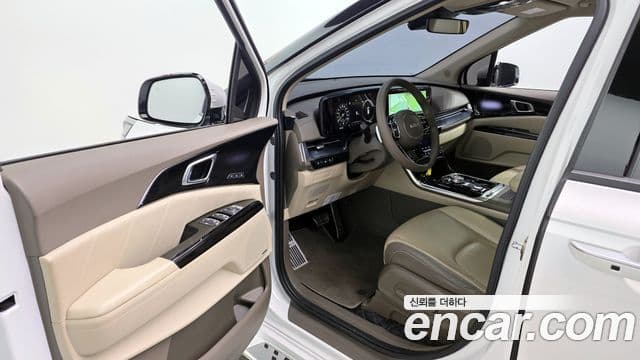 Kia Carnival 4세대 Signature, 2022 10