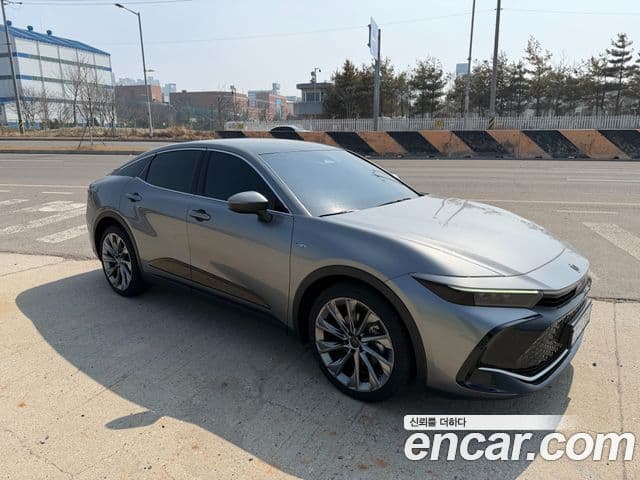 Toyota 크라운 кроссовер, 2024 2