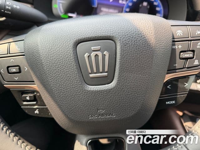 Toyota 크라운 кроссовер, 2024 9