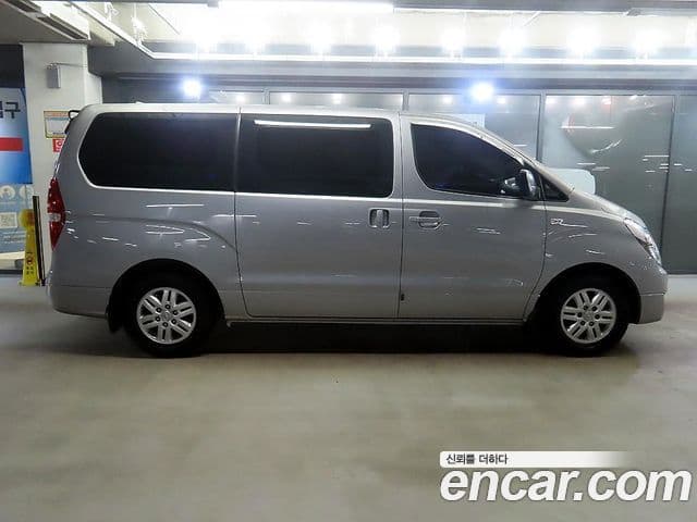 Hyundai Grand Starex Smart Special, 2017 3