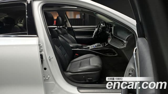 Hyundai The / новый New Grandeur IG Modern, 2022 11