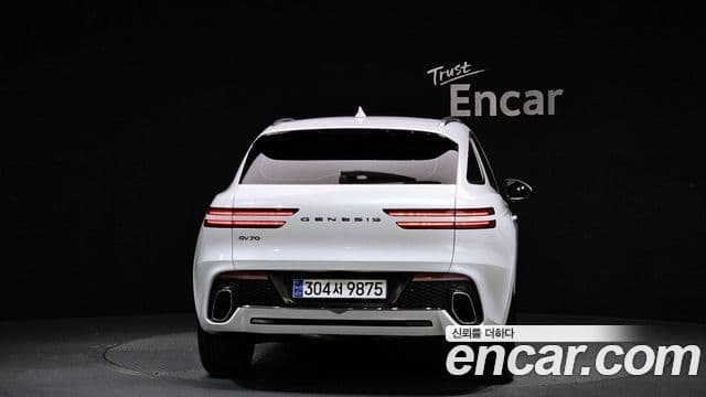 Genesis GV70, 2024 4