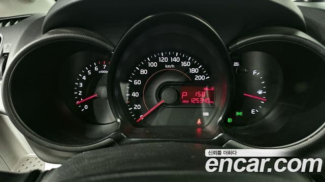 Kia Ray Luxury, 2014 8