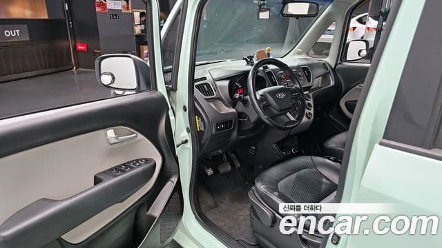 Kia Ray Luxury, 2014 11