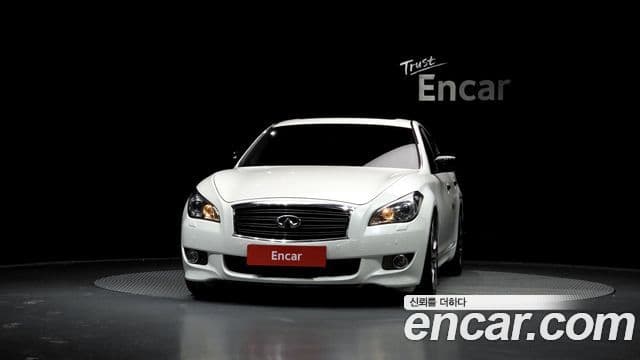 Infiniti M56 Y51, 2011 3