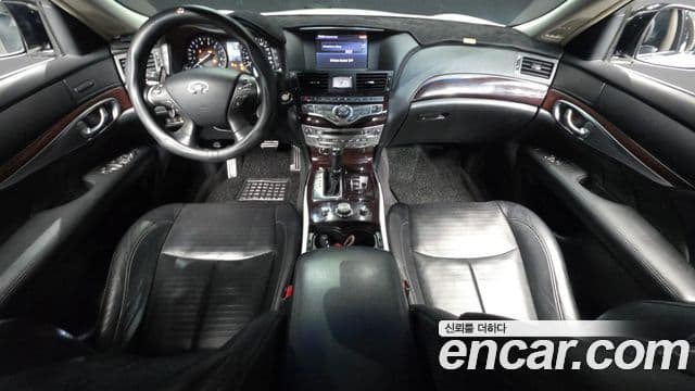 Infiniti M56 Y51, 2011 7