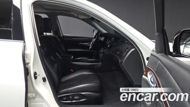 Infiniti M56 Y51, 2011 11