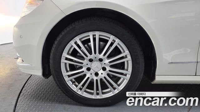 Mercedes-Benz E-класс W212 E300 Elegance, 2011 все фото