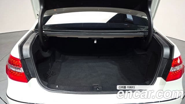 Mercedes-Benz E-класс W212 E300 Elegance, 2011 20