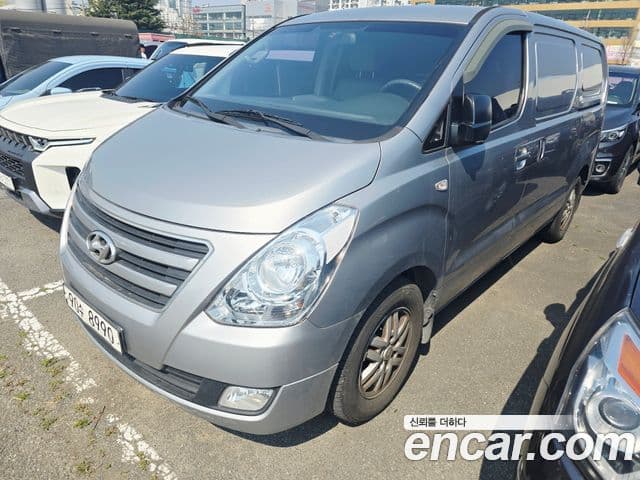 Hyundai Grand Starex Smart, 2017 1