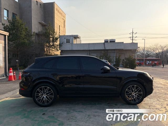 Porsche Cayenne (PO536), 2026 6