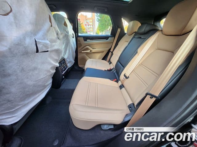 Porsche Cayenne (PO536), 2026 11