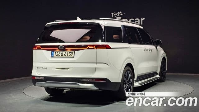 Kia Carnival 4세대 Signature, 2021 2