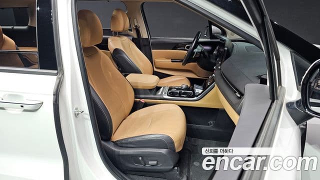 Kia Carnival 4세대 Signature, 2021 10