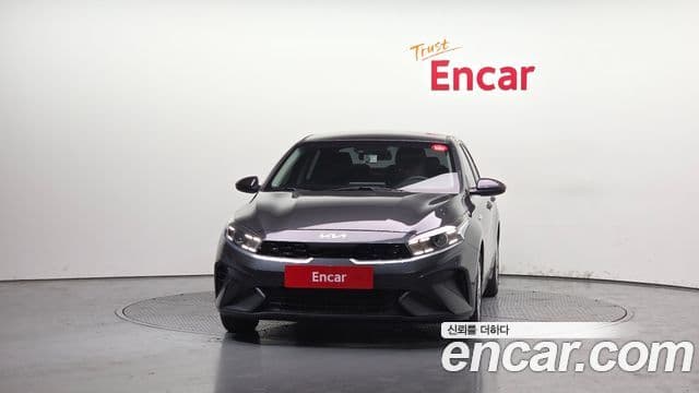 Kia The / новый New K3 2세대 Trendy, 2022 3