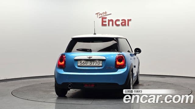 Mini Cooper 3세대, 2015 4