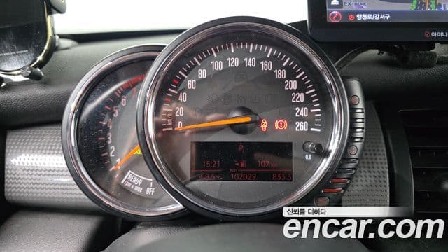 Mini Cooper 3세대, 2015 8