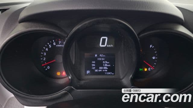 Kia The / новый New Ray Standard, 2022 8