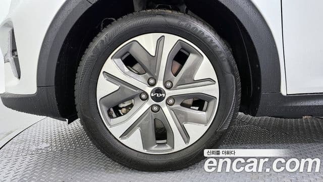 Kia Niro Plus Earth, 2023 все фото