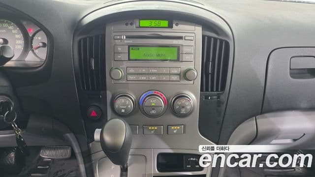 Hyundai Grand Starex CVX Luxury, 2012 14