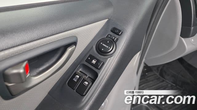 Hyundai Grand Starex CVX Luxury, 2012 16