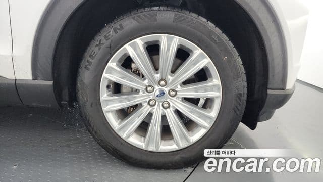 Ford Explorer 6세대, 2020 все фото