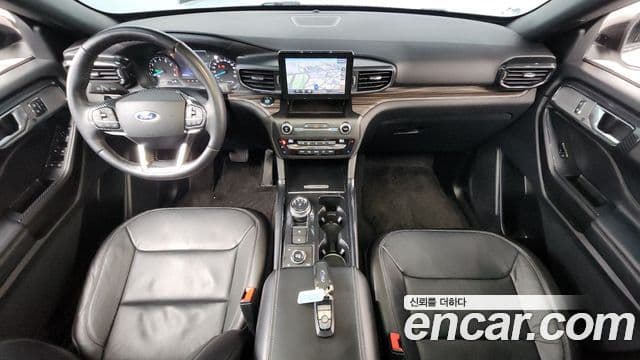 Ford Explorer 6세대, 2020 7