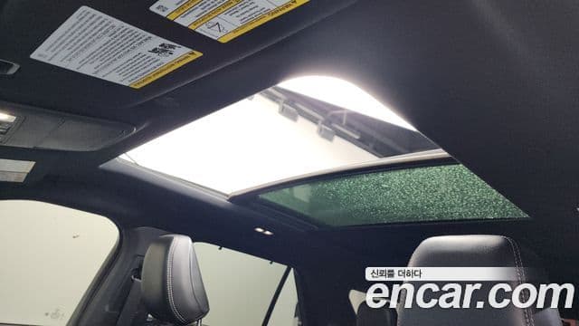 Ford Explorer 6세대, 2020 19