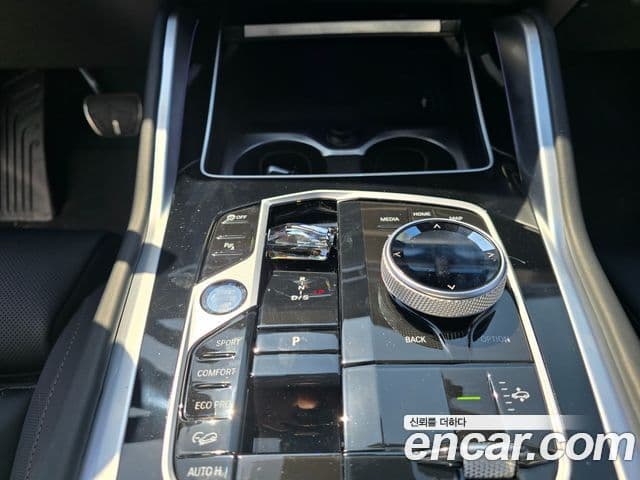 BMW X6 (G06) xDrive40i M Sport, 2025 9