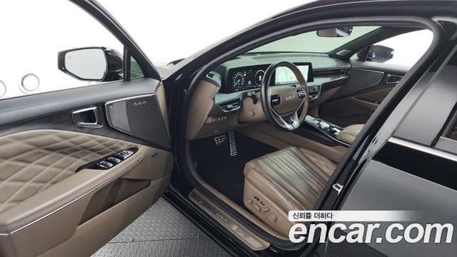 Kia K8 гибрид Signature, 2022 10