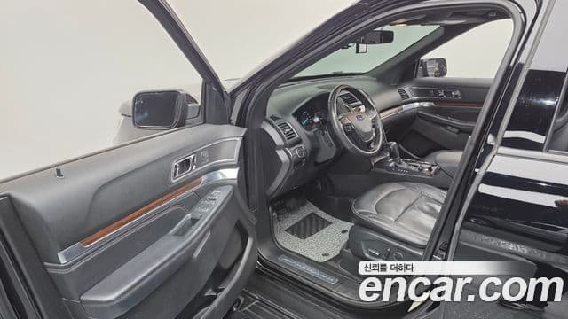 Ford Explorer 5세대, 2018 11