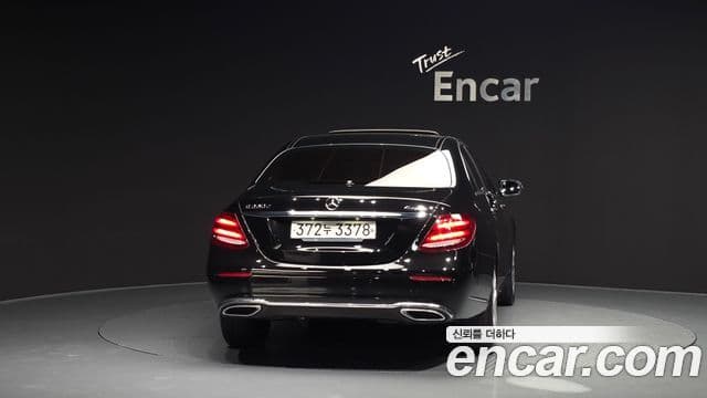 Mercedes-Benz E-класс W213 Exclusive, 2019 4