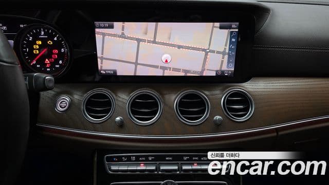 Mercedes-Benz E-класс W213 Exclusive, 2019 14