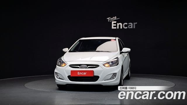 Hyundai Accent(новый кузов / новое поколение) Premier, 2011 3