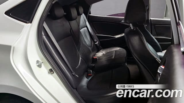 Hyundai Accent(новый кузов / новое поколение) Premier, 2011 12