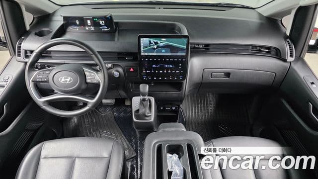 Hyundai Staria Modern, 2025 7