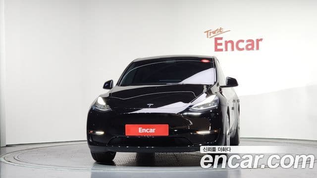 Tesla модель Y Long Range AWD, 2022 3