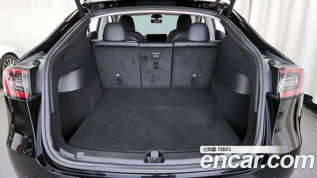 Tesla модель Y Long Range AWD, 2022 20