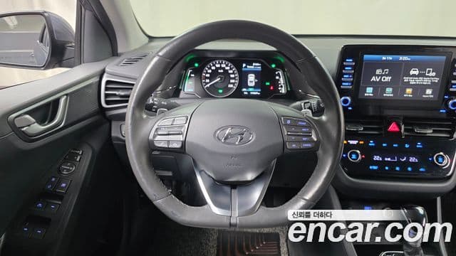 Hyundai The / новый New Ioniq гибрид N, 2020 13
