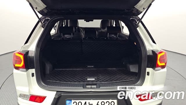 KG모빌리티(SsangYong) Beautiful Korando бензин 1.5 2WD R-Plus, 2022 20