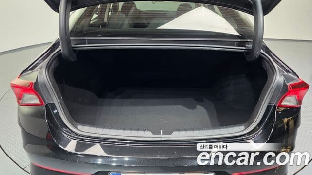 Kia K5 3세대 Prestige, 2021 20