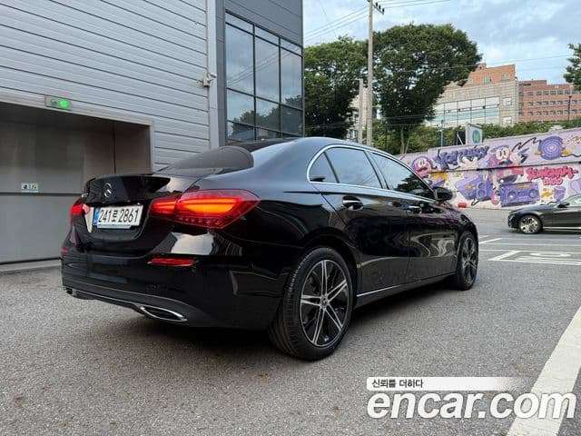 Mercedes-Benz A-класс W177 A220 седан, 2025 4