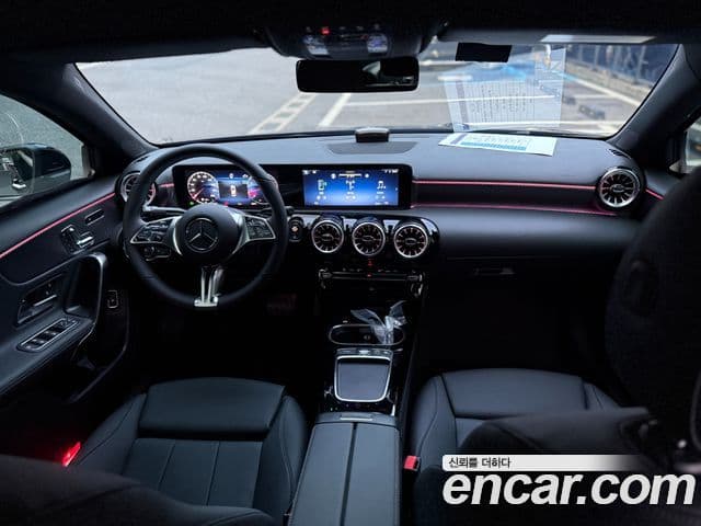 Mercedes-Benz A-класс W177 A220 седан, 2025 8