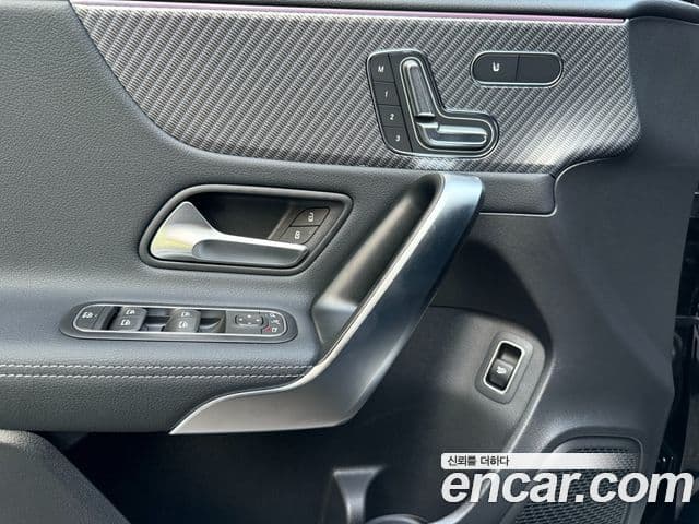 Mercedes-Benz A-класс W177 A220 седан, 2025 15