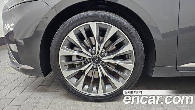 Kia K8 Noblesse, 2022 все фото