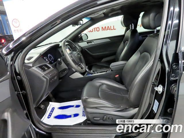 Hyundai LF Sonata Style, 2016 10